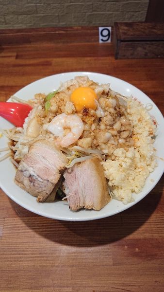 「令3・7・30海老郎汁無し全マシマシ大盛サービス(900円)」@えびくらぶの写真