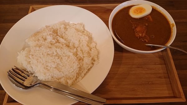 「激辛チキンカレー(+プリックナンプラー100円)=1100円」@早稲田メーヤウの写真