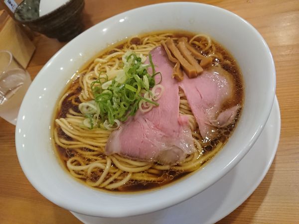 「醤油らぁ麺大盛 850円」@らぁ麺 くろ田の写真
