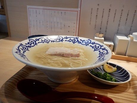 「豚そば」@豚そば 月や 東京の写真