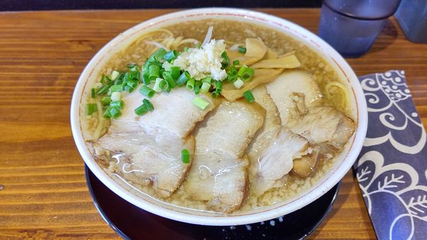 「にんにく背脂チャーシュウ麺」@スタミナススムの写真