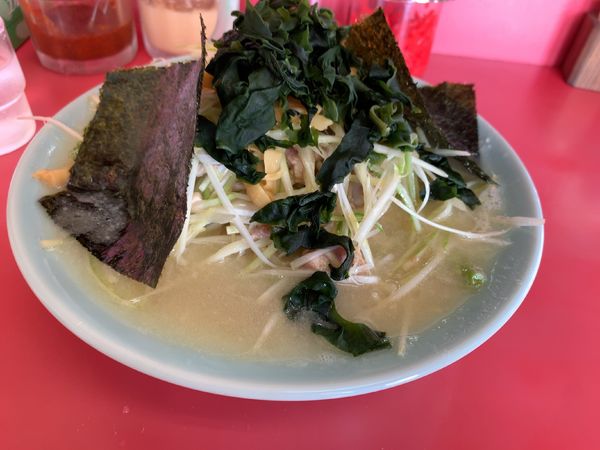 「ネギラーメン・ネギトッピング」@ラーメンショップ 羽生インター店の写真