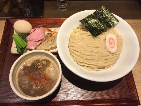 「特製濃厚つけ麺【1100円】」@濃厚焼きあご煮干し つけ麺さか田の写真