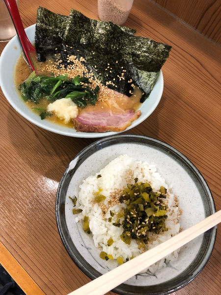 「ラーメン」@家系らーめん 武将家 外伝の写真