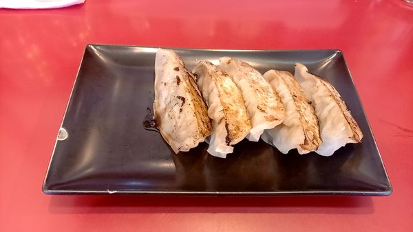 「餃子」@長浜ラーメン 豚八 東朝日町店の写真