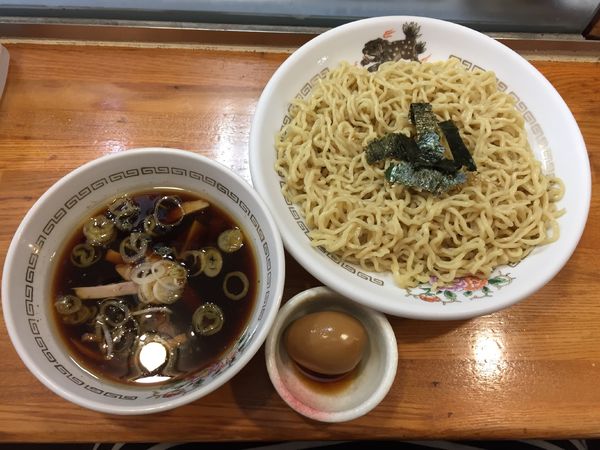 「つけ麺＋味付玉子【1050円】」@春木屋 荻窪本店の写真