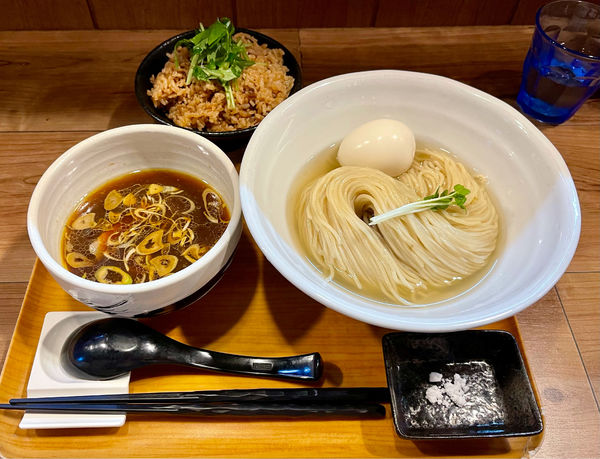 「つけ麺＋味玉＋炊き込みご飯」@ラーメン 健やかの写真