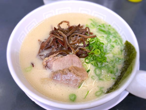 「豚骨ラーメン￥500」@博多天神 お茶の水店の写真