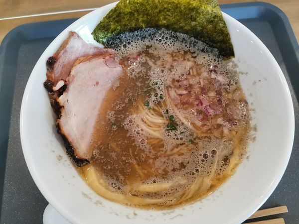 「煮干しSOBA濁」@NEW LATITUDE CHINESE Shangri-La 〜香格里拉〜の写真