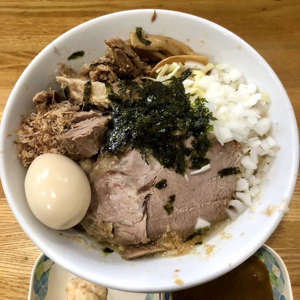 「あぶらそば大盛＋ほぐし肉＋極」@中華そば136の写真