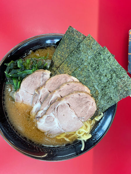 「ラーメン中　チャーシュー」@横浜ラーメン 相馬家の写真