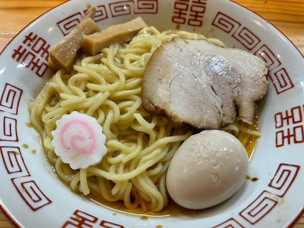 「気仙沼完熟カキのオイスターソース油そば味玉(800円)」@自家製麺 うろたの写真