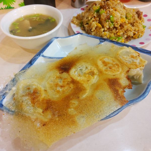「餃子・チャーハン定食（￥800）」@中国料理 美龍の写真