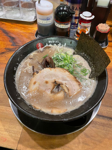 「ラーメン、Ａセット（ミニ天津飯）」@羽釜豚骨博多ラーメン 二代目けんのすけ 本店の写真