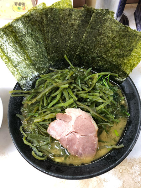 「のりラーメン　850円」@川崎家 榎町店の写真