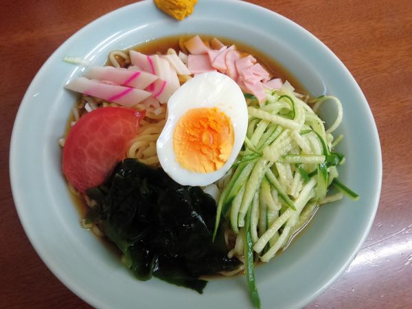 「冷し中華そば　６５０円」@ますやの写真