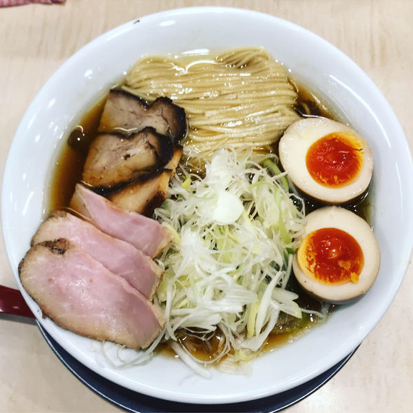 「特製稲庭中華そば」@食堂 七彩の写真