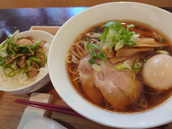 「醤油らぁめん¥800」@らぁめん ご恩の写真