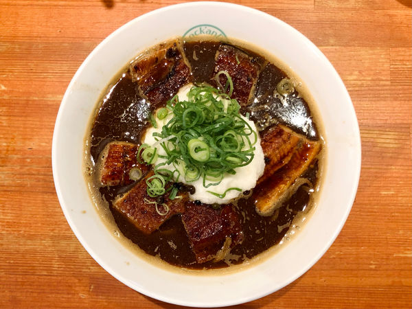 「★＜限定麺＞鰻の山椒ブラック(温)🍜¥2,000」@麺屋 六感堂 Rock'anDoの写真