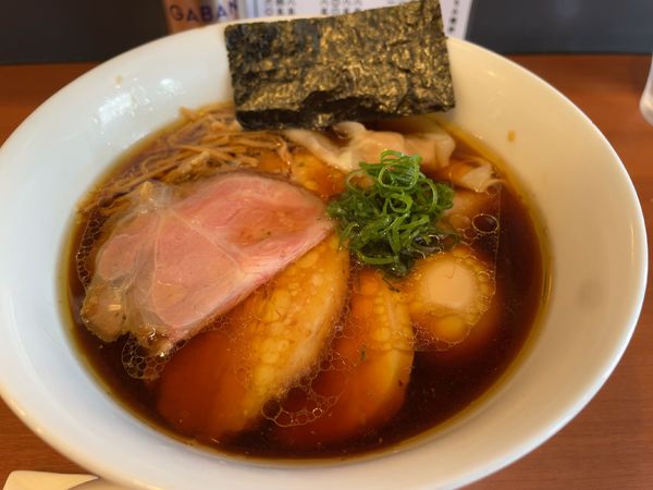 「特製醤油ラーメン」@自家製手もみ麺 鈴ノ木の写真