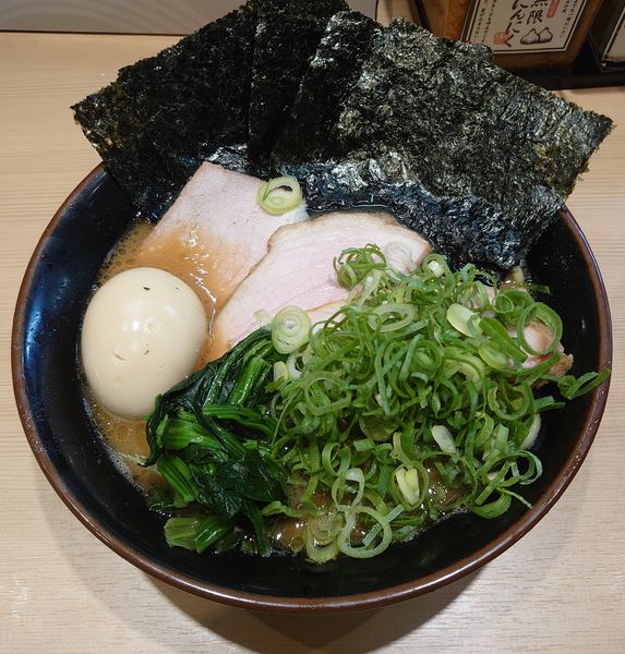 「皇綱特製ラーメン(1050円)」@輝道家直系 皇綱家の写真