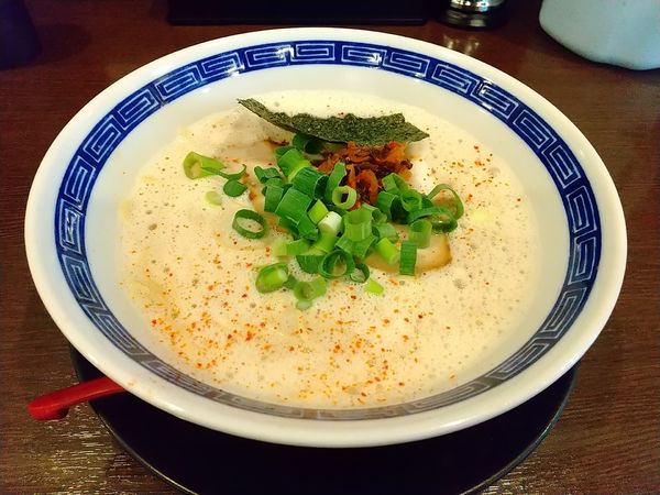 「蒼空豚麺(とんこつ)+替玉+タレヒレかつセット」@麺屋 蒼空豚の写真