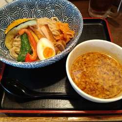 スパイスつけ麺（並盛り）