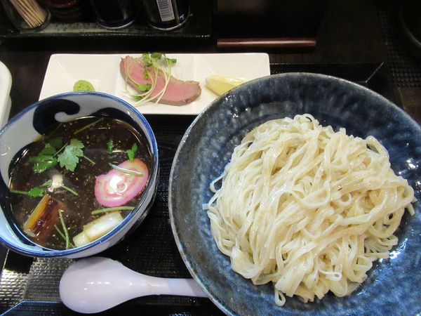 「【限定】鴨出汁つけ麺（並）（900円）」@まるふじ食堂の写真
