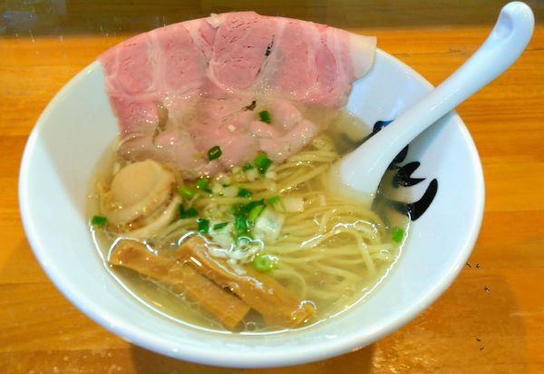 「貝だしラーメン 塩」@貝だしラーメン 黒船SECONDの写真