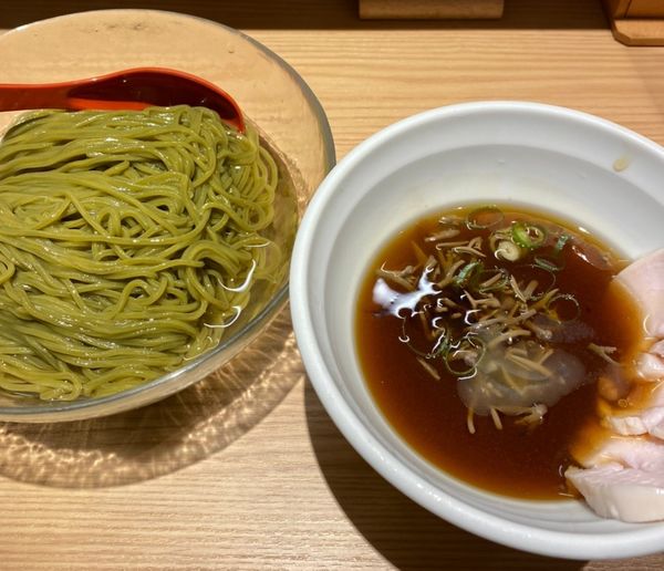 「【限定】じゅんさいの 冷たいモリンガつけ麺　１０００円」@焼きあご塩らー麺 たかはし アトレ川崎店の写真