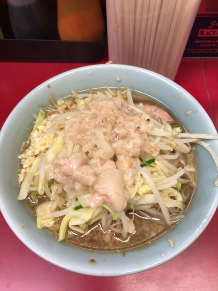 「ラーメン　小豚2枚　780円　※麺少なめ」@ラーメン二郎 中山駅前店の写真