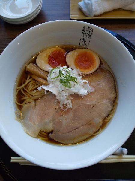 「中華そば（味玉付き）」@中華そば 朧月夜の写真