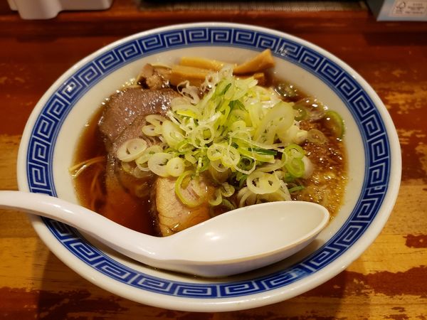 「特製にぼ中華」@にぼ神 角ふじの写真