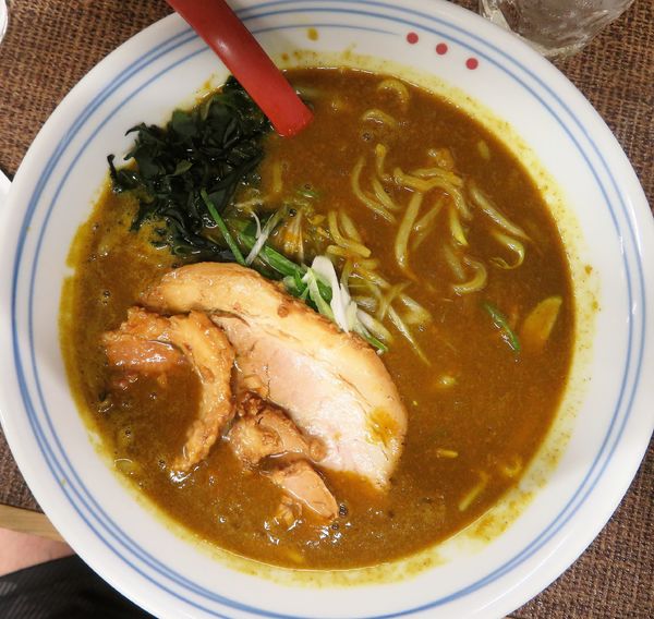 「室蘭カレーラーメン　大辛・半麺（780円）」@とんこつらーめん じぇんとる麺の写真