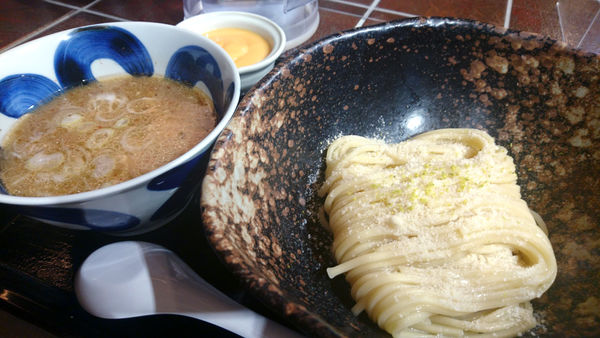 「【夜】ダブルチーズソースつけめん」@三ツ矢堂製麺 池袋サンシャイン60通り店の写真