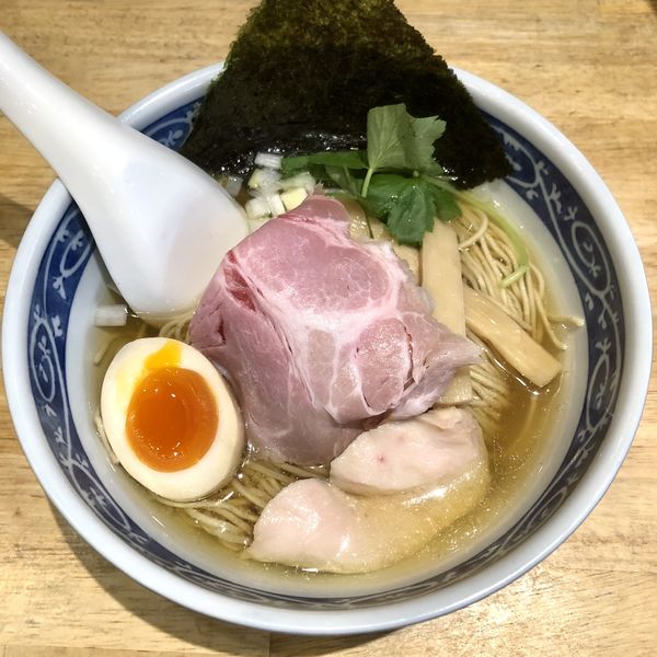 「煮干そば 白醤油 ￥700」@寿製麺よしかわ 坂戸店の写真