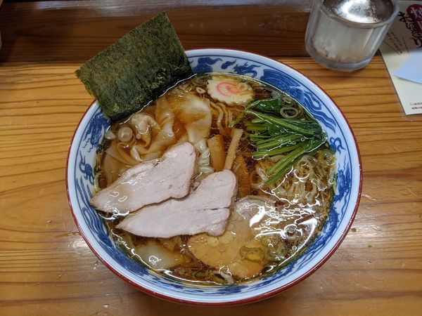 「ワンタン麺 870円」@とら食堂の写真