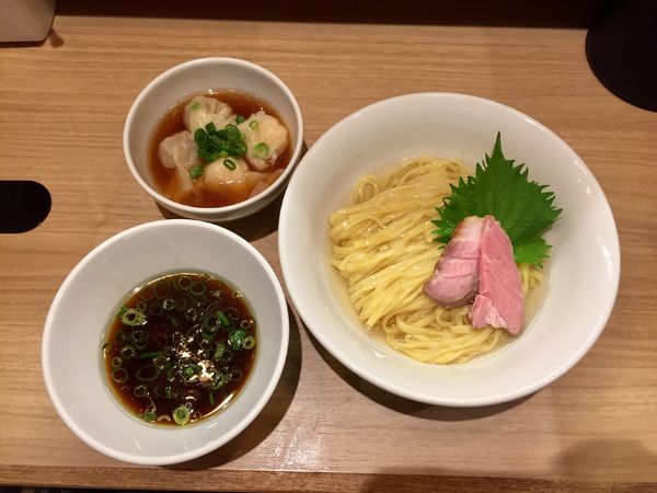 「つけ麺(昆布水・二種の雲呑)【1150円】」@支那蕎麦 澤田の写真