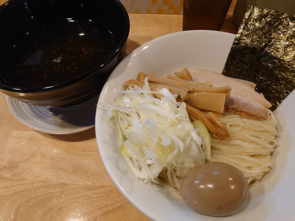 「つけ麺＋味玉(900円)」@中華そば うめ川の写真