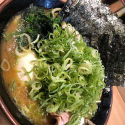 皇綱特製ラーメン