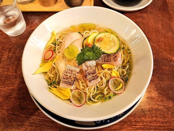 「【限定】太刀魚の冷やしらーめん、など」@海老丸らーめんの写真