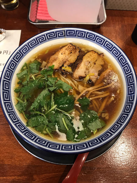 「醤油らあめん・中太ストレート 780円」@東京らあめんタワー 芝大門本店の写真