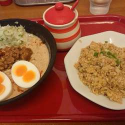 半チャーハンセット(冷やし担々麺に変更)1150円税込