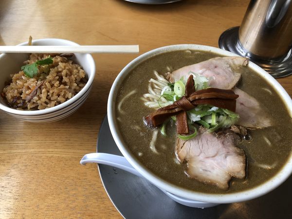 「こいくち(中) ニボメシ」@中華そば ひらこ屋の写真