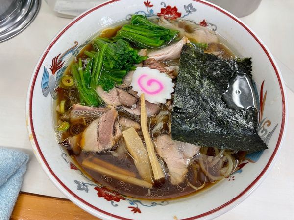 「チャーシュー麺大盛＋ほうれん草50円」@青島食堂 秋葉原店の写真