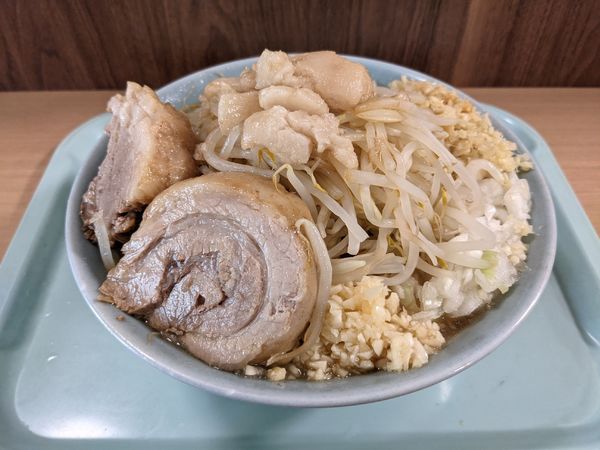 「らーめん（全マシ）　800円」@らーめん 蓮の写真