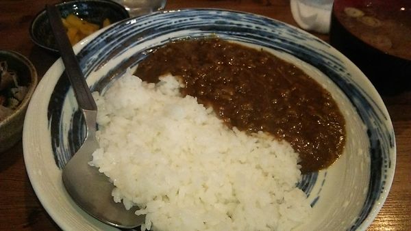 「ランチ 牛すじトロトロカレー 700円」@大虎の写真