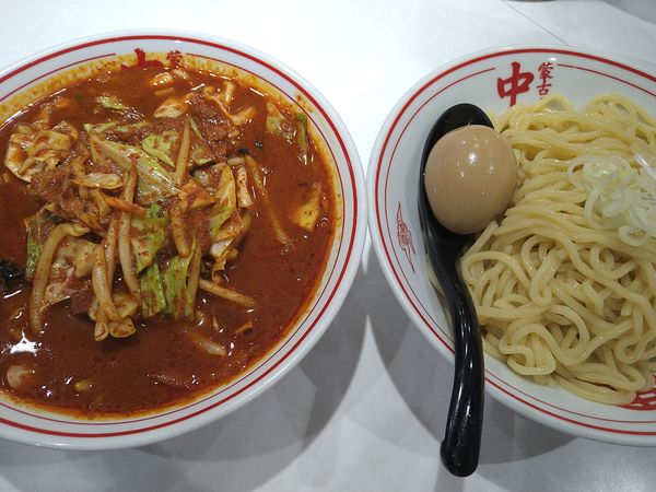「冷し味噌やさい 辛さ3倍 野菜大盛 味玉」@蒙古タンメン 中本 錦糸町店の写真
