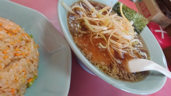 「ネギラーメン」@東京飯店の写真