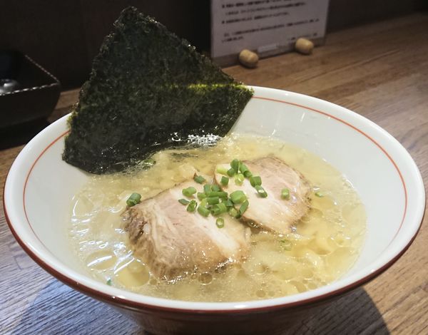 「【限定】名古屋コーチンの中華そば(塩)」@らー麺屋 バリバリジョニーの写真